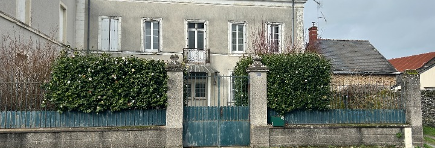 Maison 9 Pièces 340 m² à vendre à Vallons-de-l'Erdre (44540)