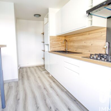 Appartement 4 pièces 1450 €