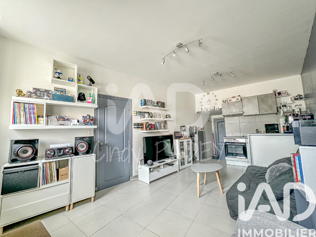 Vente Appartement 2 pièces - Photo 2