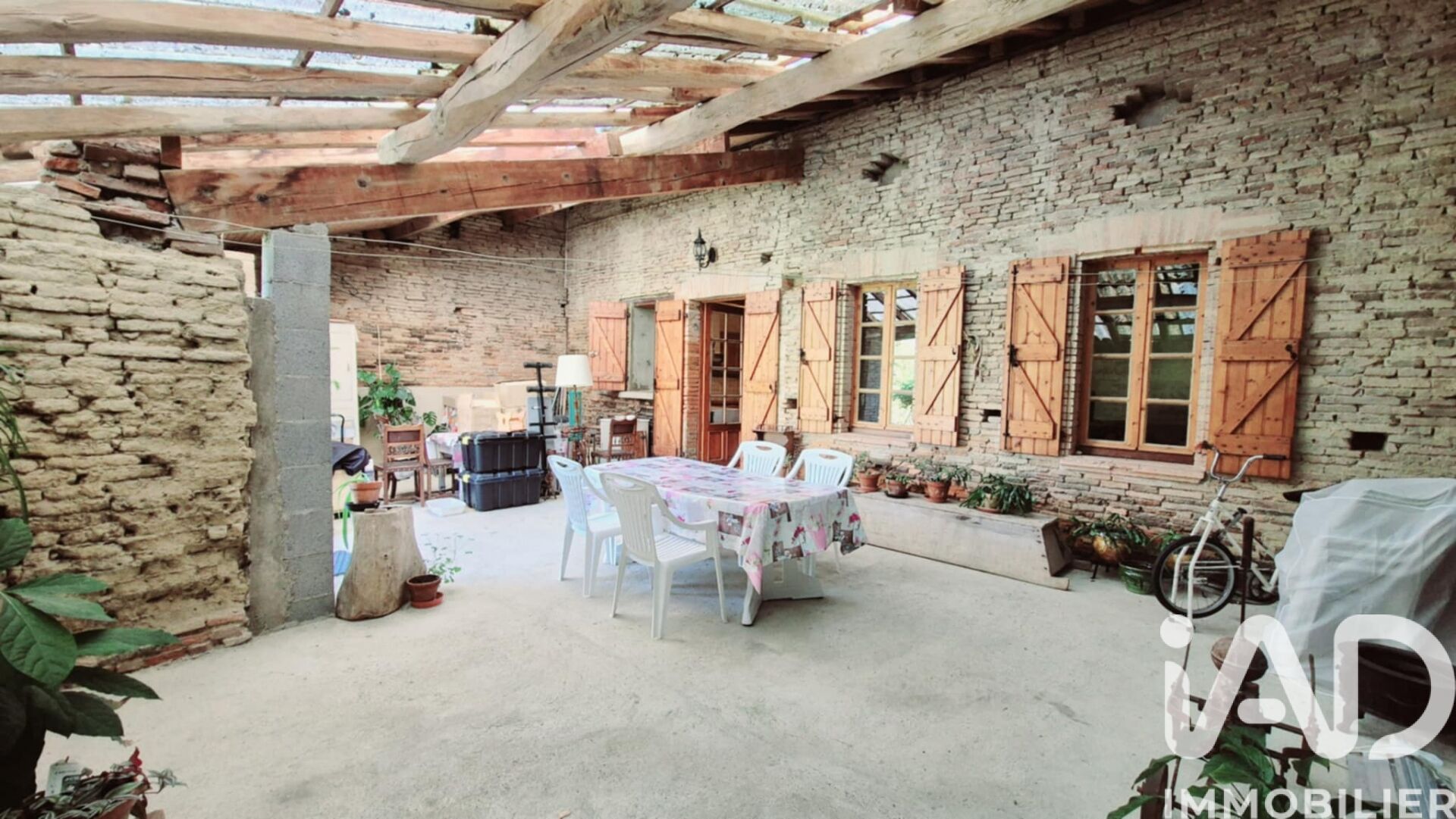 St-Lys - 195m² - 5p.