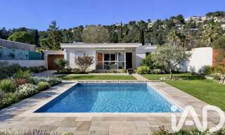 Maison 5 Pièces 179 m² à vendre à Carnoux-en-Provence (13470)