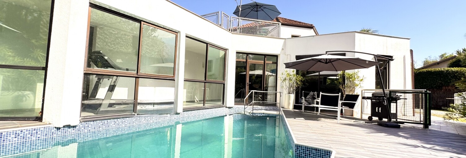 Maison 6 Pièces 220 m² à vendre à Dax (40100)