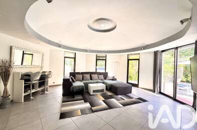 Maison 6 pièces 585000 €