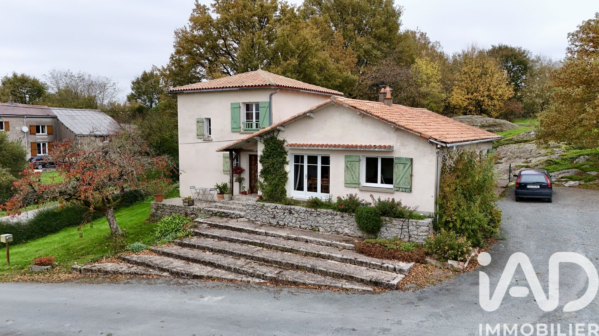 Vente Domaine 8 pièces - Photo 2
