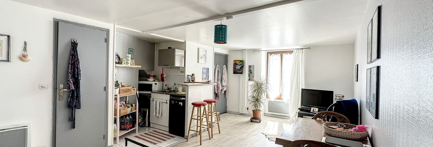 Appartement 1 Pièce 27 m² à louer à Brie-Comte-Robert (77170)