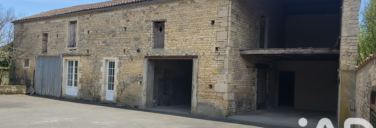 Maison 10 Pièces 250 m² à vendre à Villefagnan (16240)