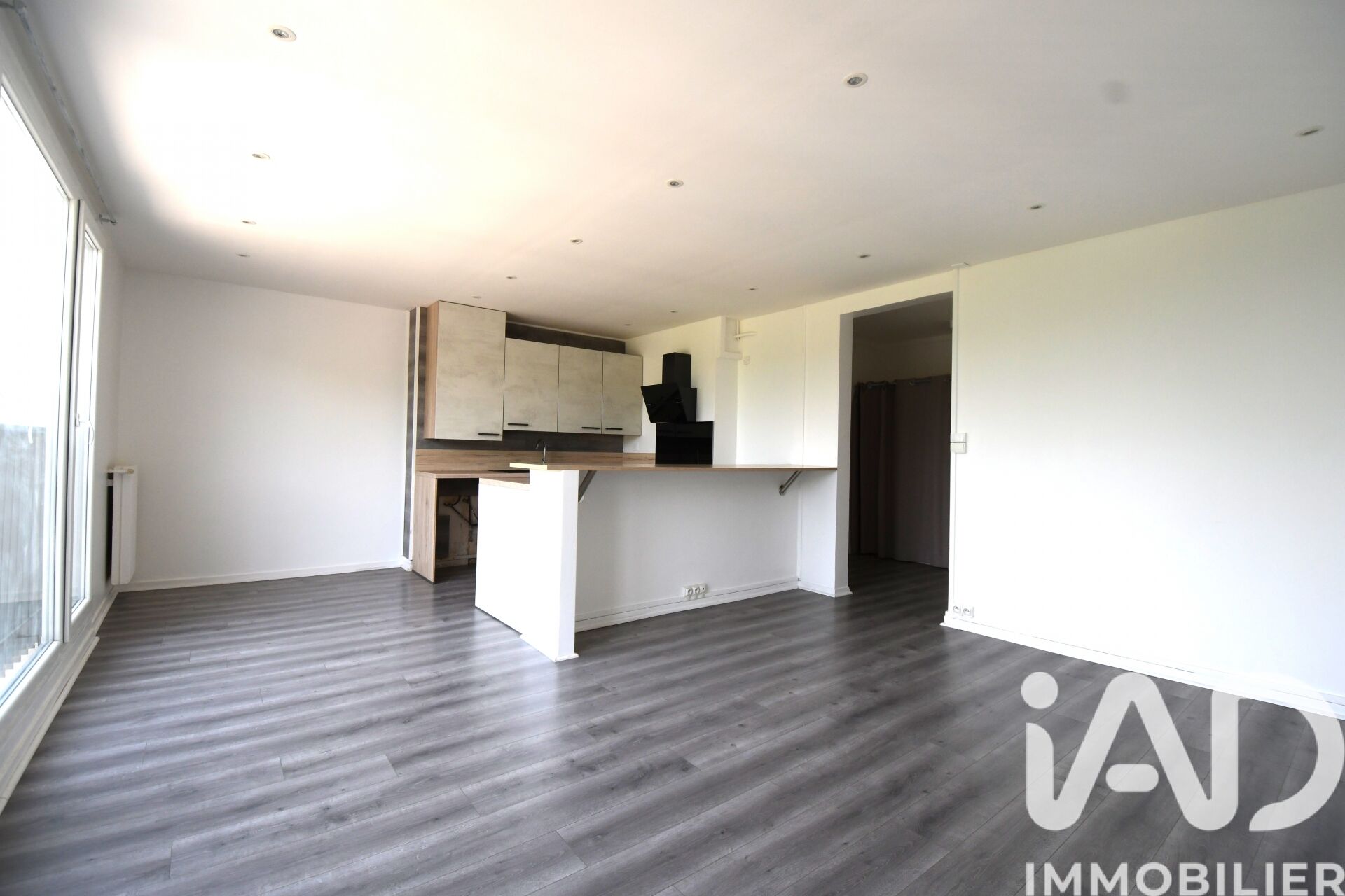 Vente Appartement 3 pièces - Photo 2