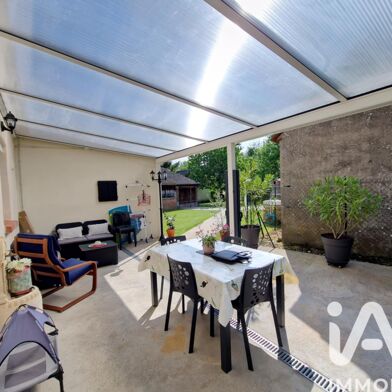 Maison 6 pièces 135900 €