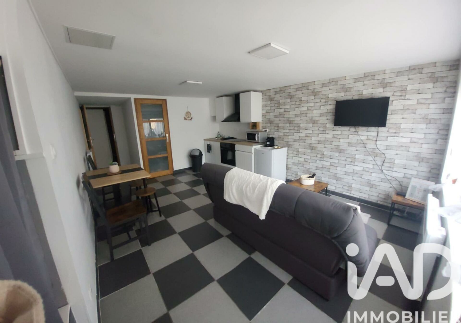 Vente Appartement 2 pièces - Photo 2