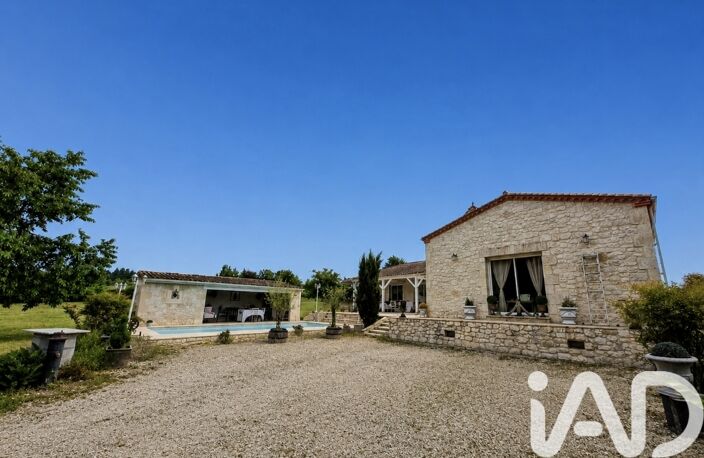 Vente Maison/villa 5 pièces — photo 2