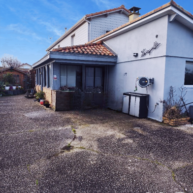 Maison 6 pièces 499000 €