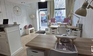 Commerce  30 m² à vendre à Blanquefort (33290)