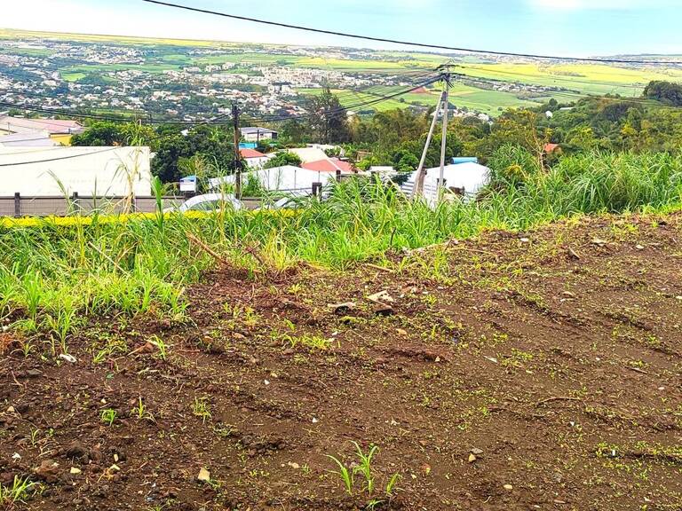 Terrain 441 m²   97438 Sainte Marie — photo 1