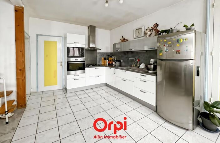 À DÉCOUVRIR - MAISON À 15 MINUTES DE SAINT-POURÇAIN-SUR-SIOULE — photo 4
