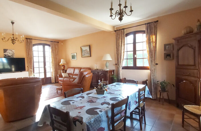 MAISON  5 CHAMBRES + SOUS-SOL + PISCINE — photo 4