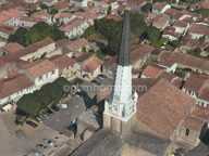 Immeuble murs avec commerces et licence à ARS EN RÉ 17590 — photo 2