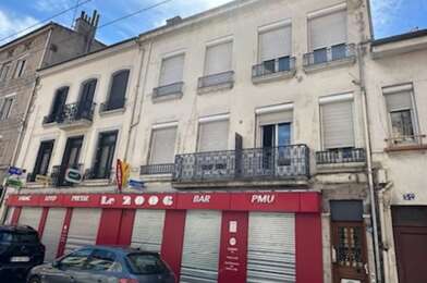 Immeuble  240007 €