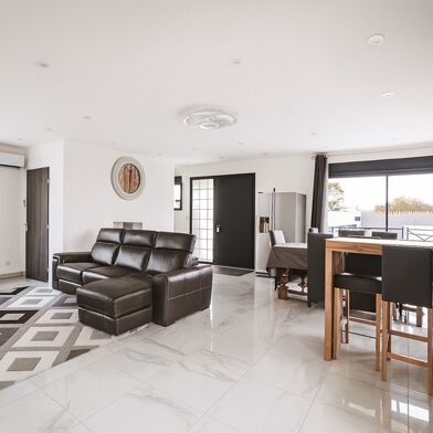 Maison 8 pièces 890000 €