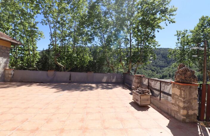 BARGEMON – MAISON T5 PROCHE VILLAGE ET ECOLES 135 M2 - 3 CHAMBRES JARDIN — photo 2