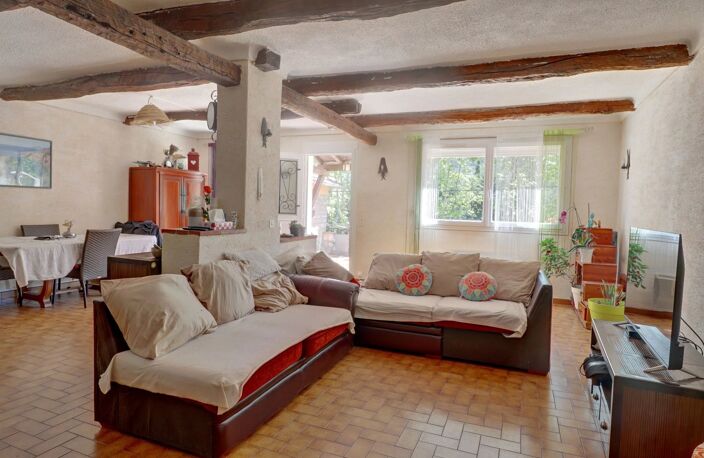 BARGEMON – MAISON T5 PROCHE VILLAGE ET ECOLES 135 M2 - 3 CHAMBRES JARDIN — photo 5