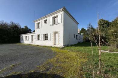 Maison 8 pièces 593400 €