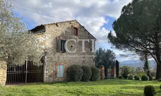Maison 7 Pièces 240 m² à vendre à Vaison-la-Romaine (84110)