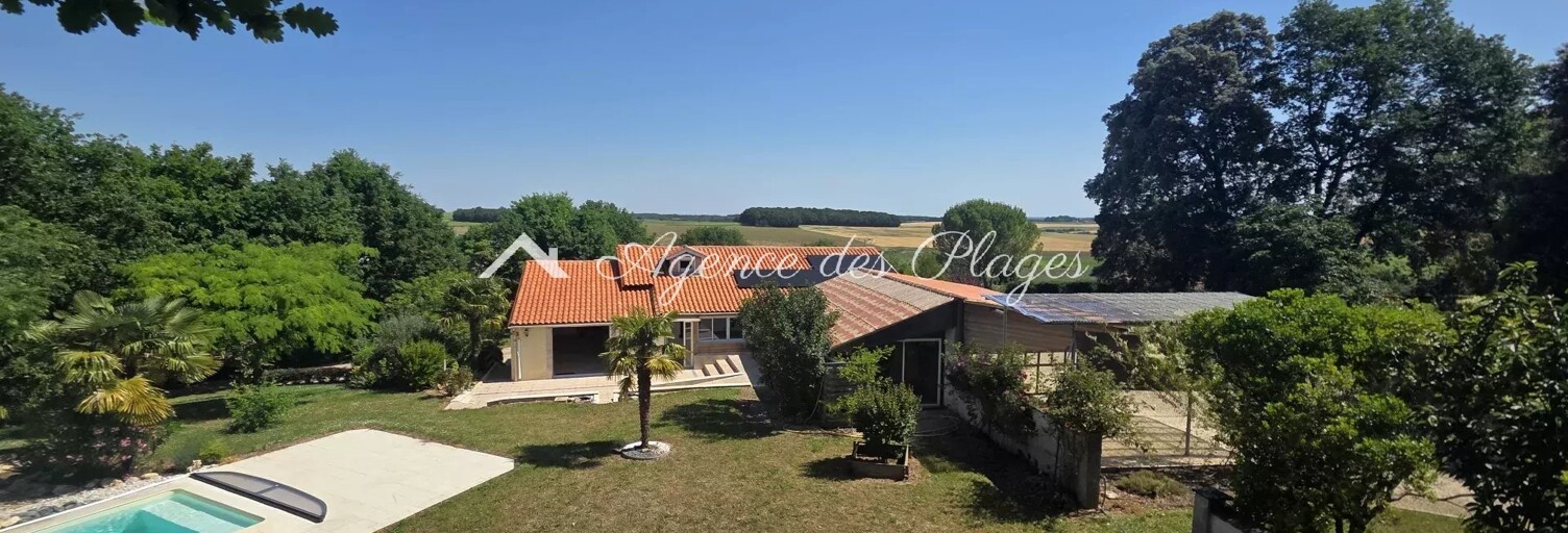 Maison 8 Pièces 185 m² à vendre à Roullet-Saint-Estèphe (16440)