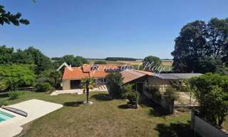 Maison 8 Pièces 185 m² à vendre à Roullet-Saint-Estèphe (16440)