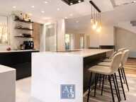 MOUGINS- VILLA AVEC PISCINE SUR TERRAIN PLAT — photo 3
