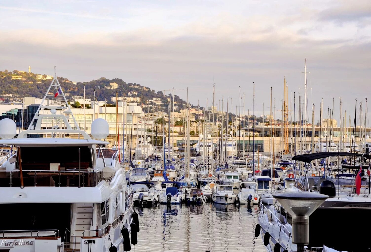 CANNES 3 P  QUAI ST PIERRE — photo 1