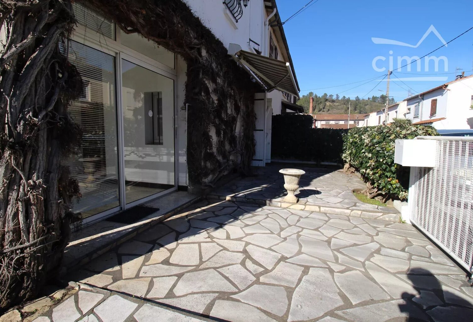 A vendre maison avec jardin et garage — photo 1