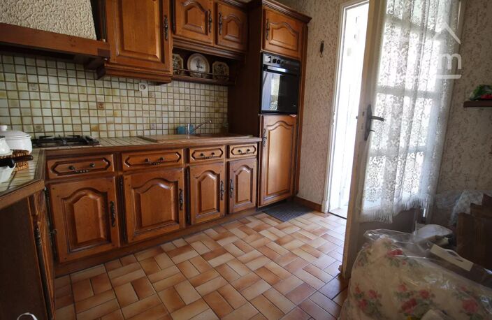 A vendre maison avec jardin et garage — photo 3