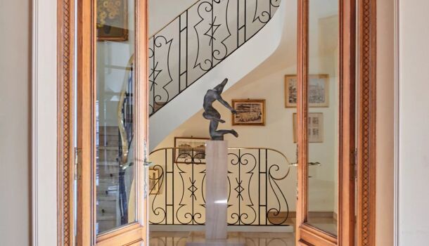 Villa / Maison 10 pièces  à vendre Marseille 8eme 13008