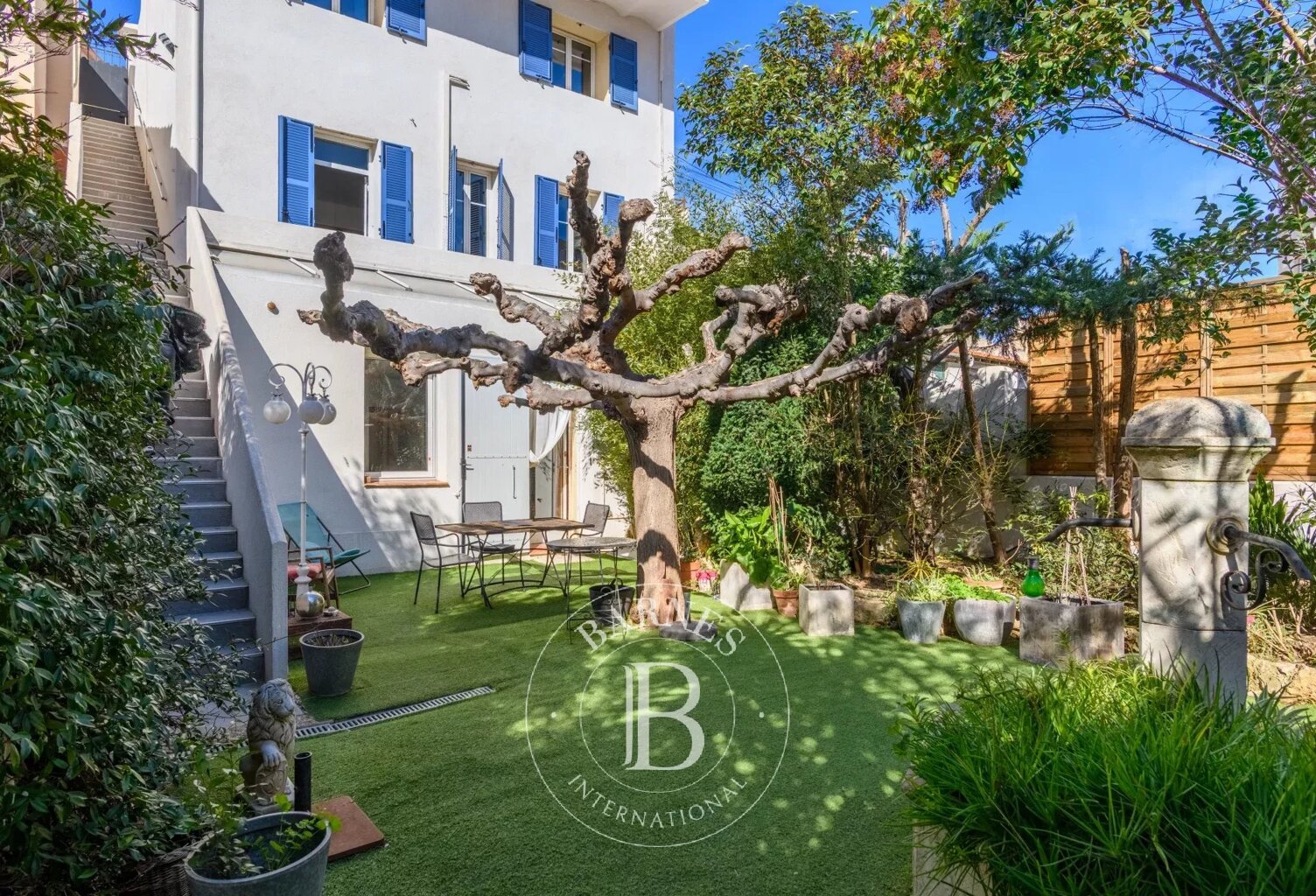 VENTE - MARSEILLE 13007 - SAMATAN - MAISON - JARDIN - 4 CHAMBRES — photo 1
