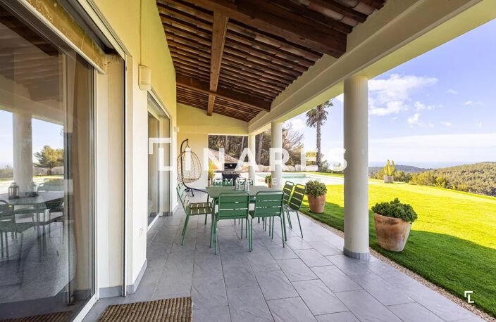 EN APESANTEUR - Maison T5 de 168m2 - Vue mer - Piscine - 83740 L — photo 3