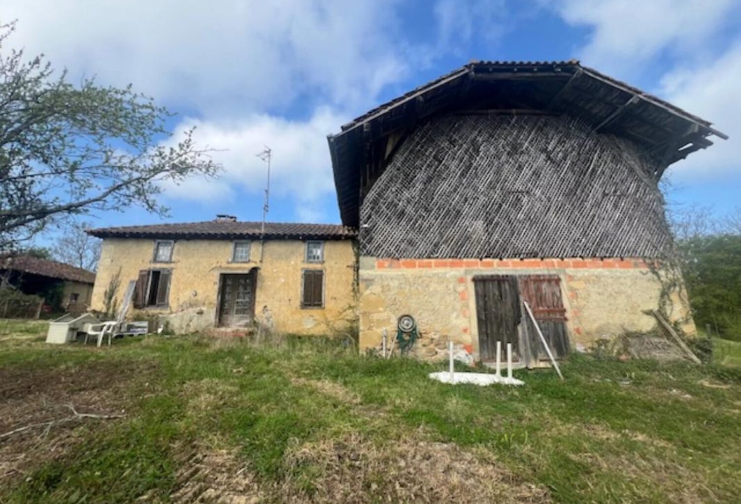 Maison de 120 m2 avec 13,5 ha Masseube — photo 1