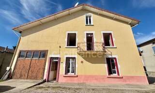 Maison 8 Pièces 185 m² à vendre à Saint-Priest-la-Prugne (42830)