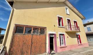 Maison 8 Pièces 185 m² à vendre à Saint-Priest-la-Prugne (42830)