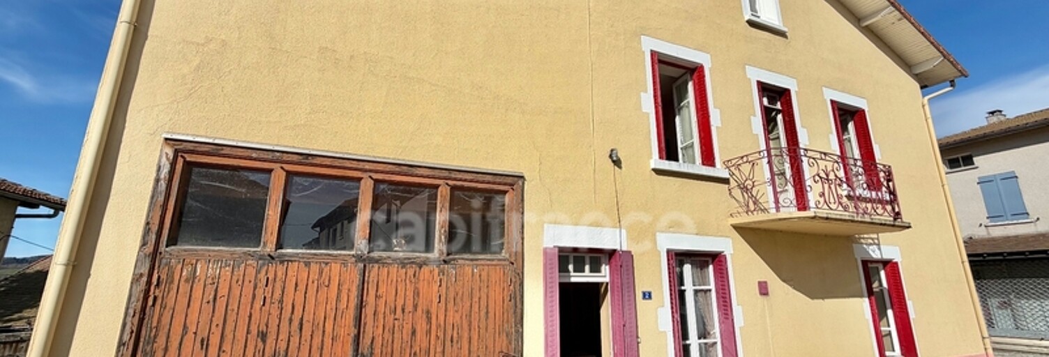 Maison 8 Pièces 185 m² à vendre à Saint-Priest-la-Prugne (42830)
