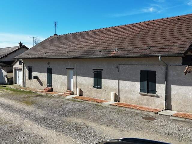 Maison à vendre 4 pièces SAVIGNY EN REVERMONT (71) — photo du bien