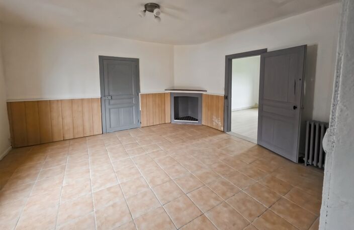 Maison à vendre 4 pièces SAVIGNY EN REVERMONT (71) — photo 4