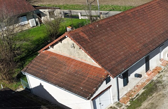 Maison à vendre 4 pièces SAVIGNY EN REVERMONT (71) — photo 2