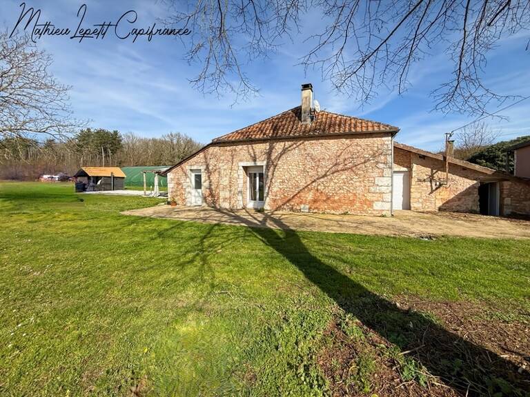 Dpt Dordogne (24), à vendre  maison P5  - Terrain de 4321 M²– campagne d’Antonne-et-Trigonant – 120 m² — photo 1