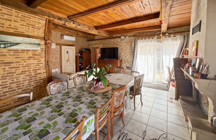 Dpt Dordogne (24), à vendre  maison P5  - Terrain de 4321 M²– campagne d’Antonne-et-Trigonant – 120 m² — photo 3