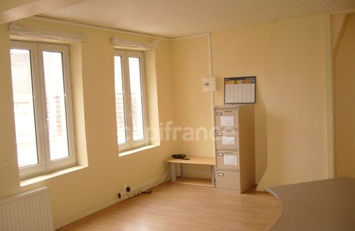 Dpt Nord (59), à vendre ROUBAIX immeuble rapport mixte commerce-bureau-appartement 11 pièces , 207m² — photo 4