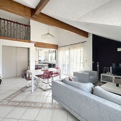 Appartement 4 pièces 365000 €