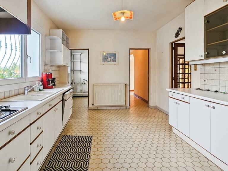 Maison à vendre 6 pièces avec grand garage et parc arboré AUREILHAN (65) — photo 1