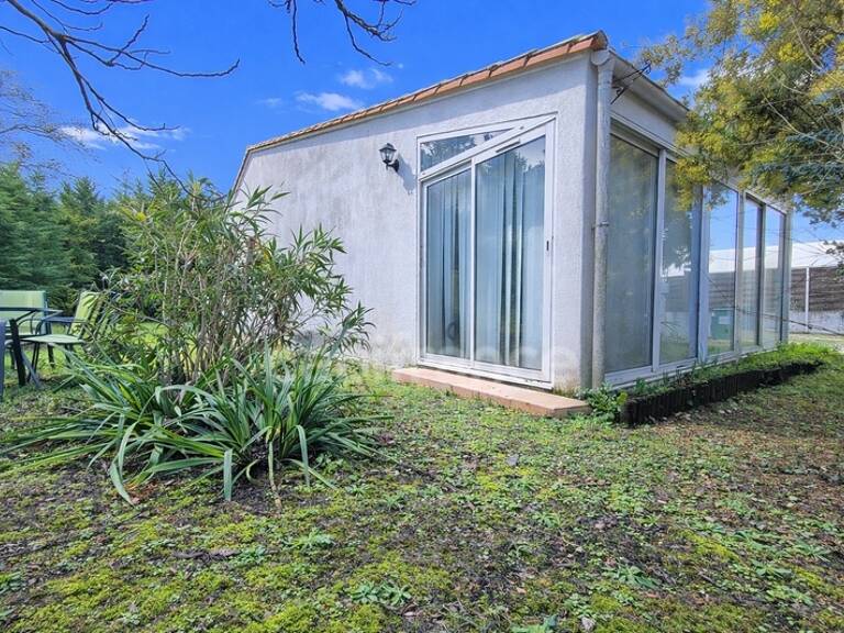 VENTE A TERME LIBRE - Maison 4 pièces BARZAN (17) - Garage - Terrain de 526m² — photo 1