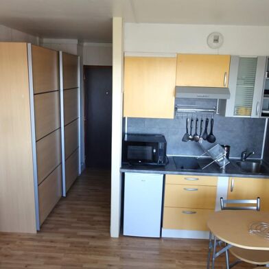 Appartement 1 pièces 450 €