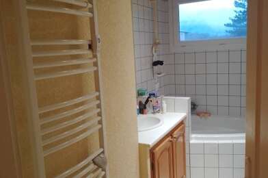 Appartement 3 pièces 757 €